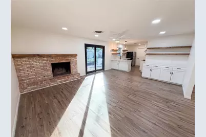 2609 Loyola Lane, Austin, TX 78723 - Photo 3
