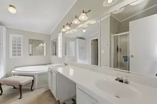 10100 Varisco Ln, Bryan, TX 77807 - Photo 11