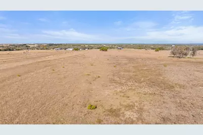 2501 County Road 224, Florence, TX 76527 - Photo 13