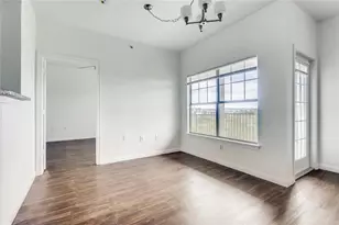 2320 Gracy Farms Ln, Austin, TX 78758 - Photo 3