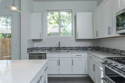 1403 Arcadia Avenue #A, Austin, TX 78757 - Photo 9