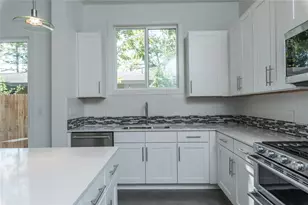 1403 Arcadia Ave, Austin, TX 78757 - Photo 9