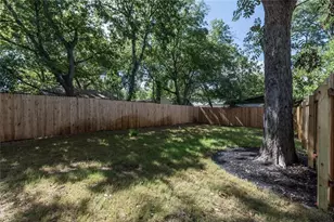 1403 Arcadia Ave, Austin, TX 78757 - Photo 29