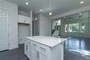 1403 Arcadia Ave, Austin, TX 78757 - Photo 7