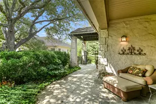 2305 Barton Creek Blvd, Austin, TX 78735 - Photo 9