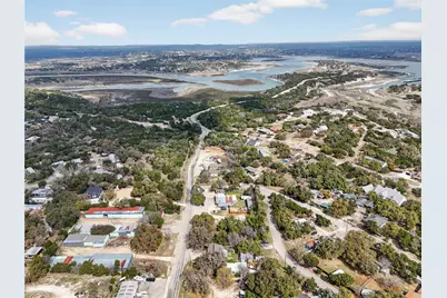 15728 Cranes Mill Road, Canyon Lake, TX 78133 - Photo 5