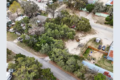 15728 Cranes Mill Road, Canyon Lake, TX 78133 - Photo 3