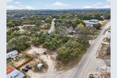 15728 Cranes Mill Road, Canyon Lake, TX 78133 - Photo 5