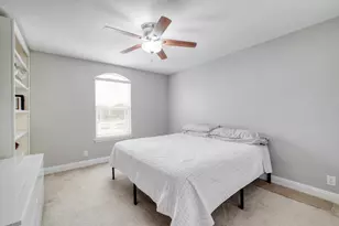 141 Clematis Ct, Kyle, TX 78640 - Photo 25