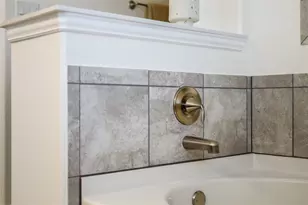 22207 Cape Travis Bnd, Lago Vista, TX 78645 - Photo 17