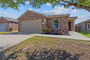 209 Continental Ave, Liberty Hill, TX 78642 - Photo 37