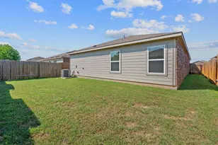 209 Continental Ave, Liberty Hill, TX 78642 - Photo 33