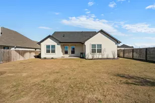 103 Les Ln, Smithville, TX 78957 - Photo 25