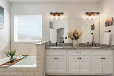 103 Les Lane, Smithville, TX 78957 - Photo 17