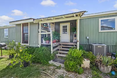 5904 Fm 621, Martindale, TX 78655 - Photo 3