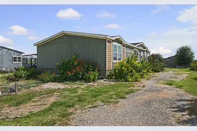 5904 Fm 621, Martindale, TX 78655 - Photo 23