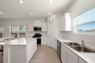 104 Vis Pk Ln, Georgetown, TX 78628 - Photo 11