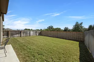 104 Vis Pk Ln, Georgetown, TX 78628 - Photo 29