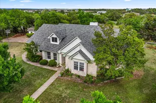 1007 Hidden Hills Dr, Dripping Springs, TX 78620 - Photo 3