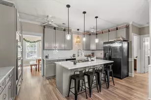 1007 Hidden Hills Dr, Dripping Springs, TX 78620 - Photo 7