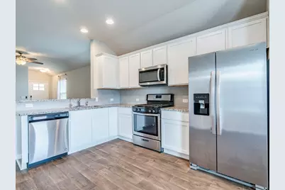 217 Yoakum Street, Leander, TX 78641 - Photo 5