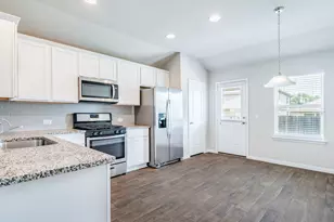 217 Yoakum St, Leander, TX 78641 - Photo 9