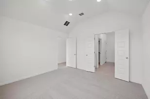 277 Bendecido Loop, Elgin, TX 78621 - Photo 13