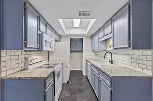 201 E Noton St, Pflugerville, TX 78660 - Photo 7