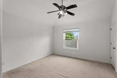 2304 Village View Loop, Pflugerville, TX 78660 - Photo 29