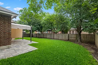 2304 Village View Loop, Pflugerville, TX 78660 - Photo 7