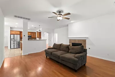 2304 Village View Loop, Pflugerville, TX 78660 - Photo 15