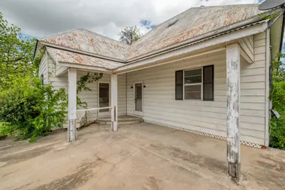 701 NE 1st Street, Smithville, TX 78957 - Photo 19