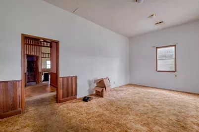 701 NE 1st Street, Smithville, TX 78957 - Photo 11