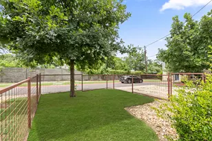 2605 Witsome Loop, Austin, TX 78741 - Photo 15
