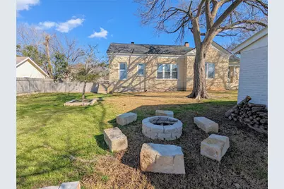 515 E 8th Street, Georgetown, TX 78626 - Photo 27