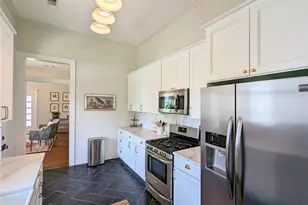 515 E 8th St, Georgetown, TX 78626 - Photo 5