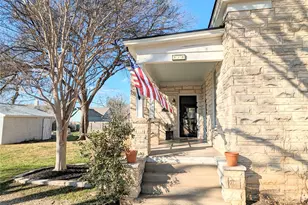515 E 8th St, Georgetown, TX 78626 - Photo 15