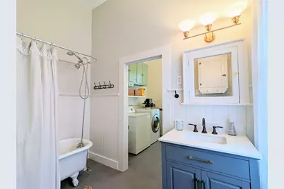 515 E 8th Street, Georgetown, TX 78626 - Photo 9