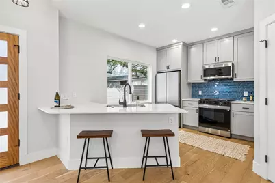 909 Philco Drive #2, Austin, TX 78745 - Photo 3