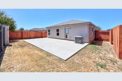 161 Proclamation Avenue, Liberty Hill, TX 78642 - Photo 25