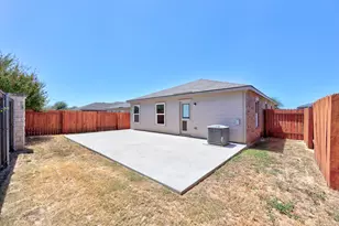 161 Proclamation Ave, Liberty Hill, TX 78642 - Photo 27