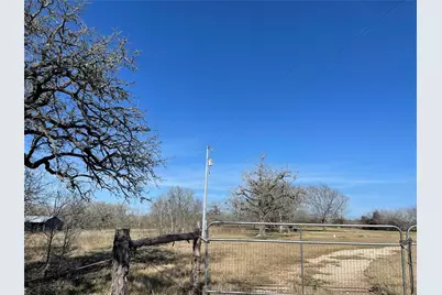 5279 Fm 2762, Flatonia, TX 78941 - Photo 7