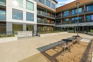 2209 S 1st St, Austin, TX 78704 - Photo 31