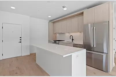 2209 S 1st Street #122, Austin, TX 78704 - Photo 11