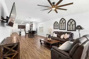 237 Escondido Cir, San Marcos, TX 78666 - Photo 9