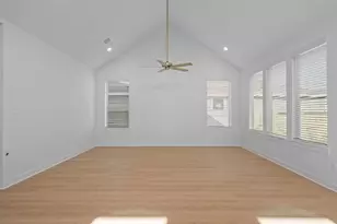 130 Adelton Blvd, Bastrop, TX 78602 - Photo 15