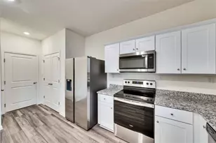 1008 Gray Fox Cove, Hutto, TX 78634 - Photo 9