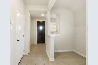 2035 Cowan, New Braunfels, TX 78132 - Photo 3