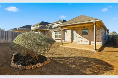 2035 Cowan, New Braunfels, TX 78132 - Photo 25