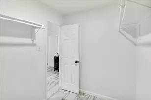 13816 Lakeview Dr, Austin, TX 78732 - Photo 19